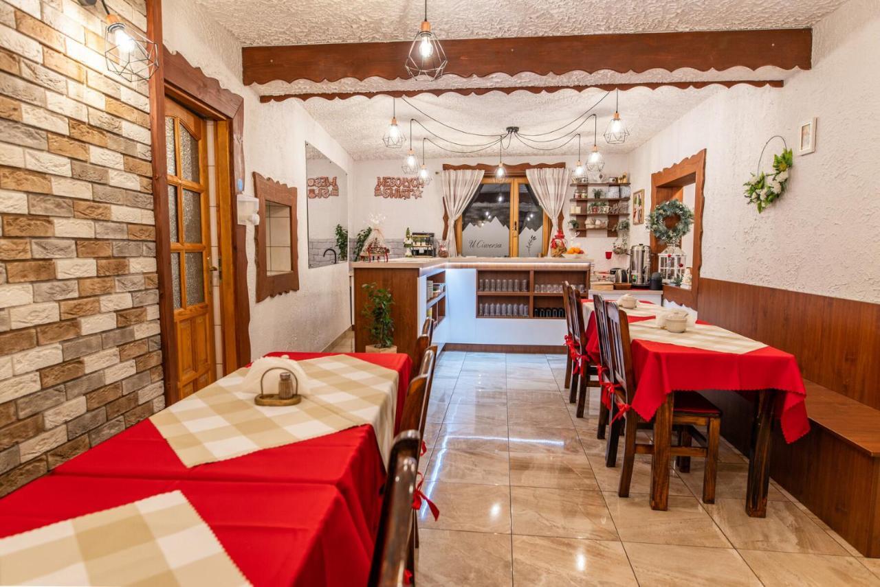 Rodzinny Dom I Apartamenty U Ciwersa Z Balia W Ogrodzie Białka Tatrzańska Exterior foto