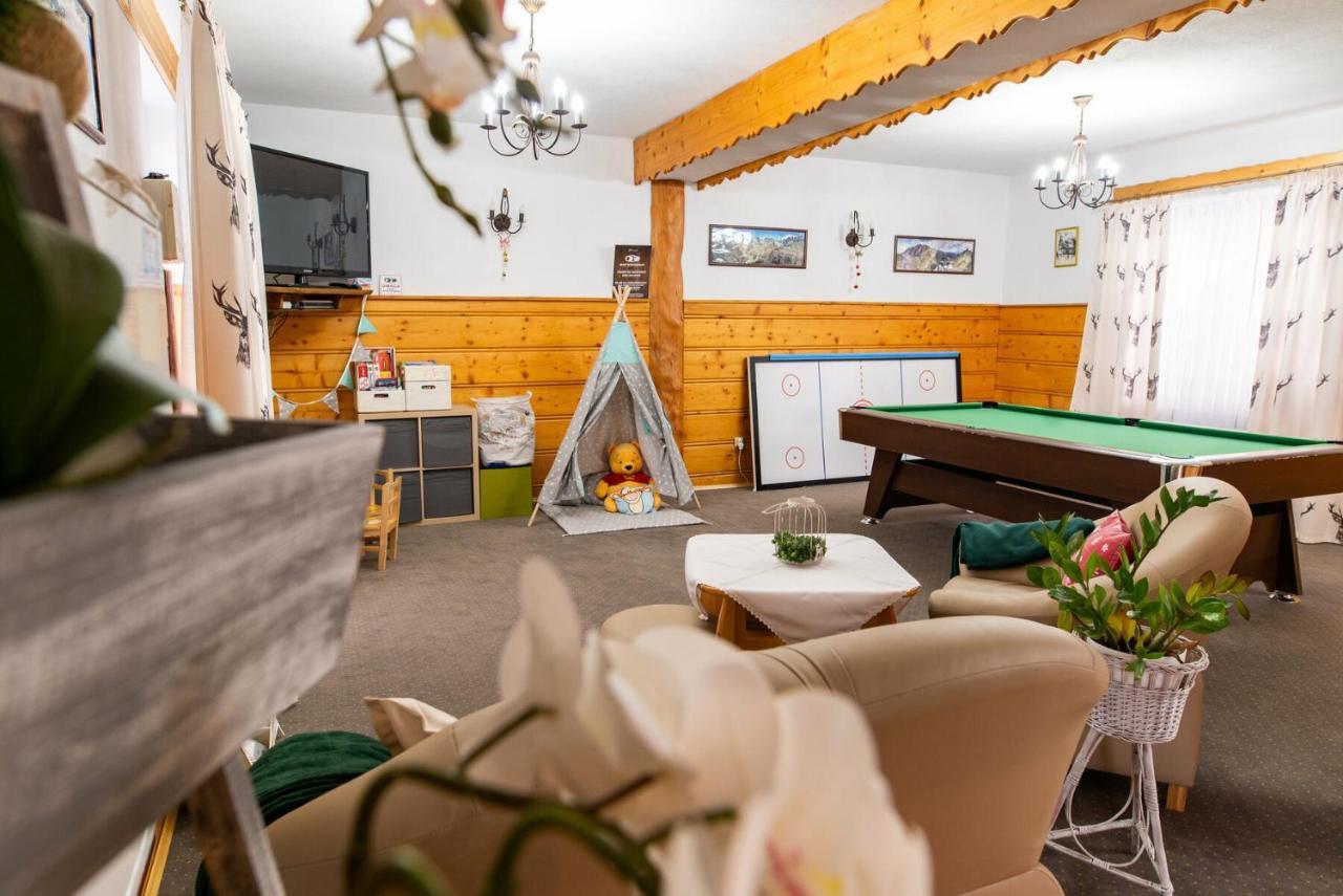 Rodzinny Dom I Apartamenty U Ciwersa Z Balia W Ogrodzie Białka Tatrzańska Exterior foto