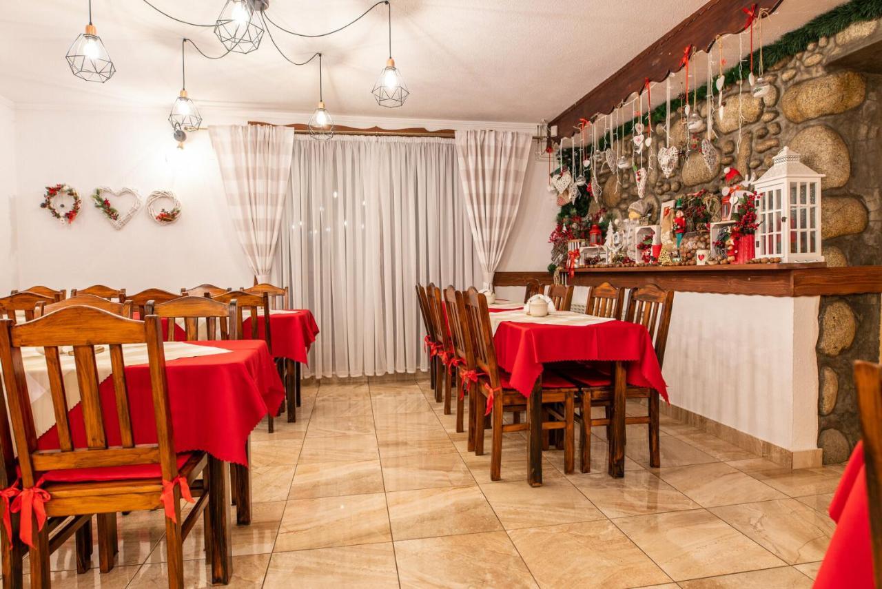 Rodzinny Dom I Apartamenty U Ciwersa Z Balia W Ogrodzie Białka Tatrzańska Exterior foto