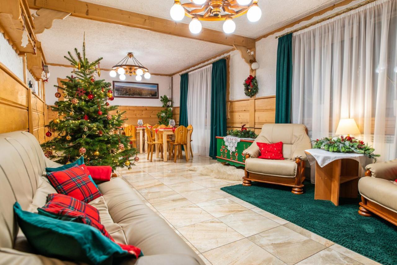 Rodzinny Dom I Apartamenty U Ciwersa Z Balia W Ogrodzie Białka Tatrzańska Exterior foto