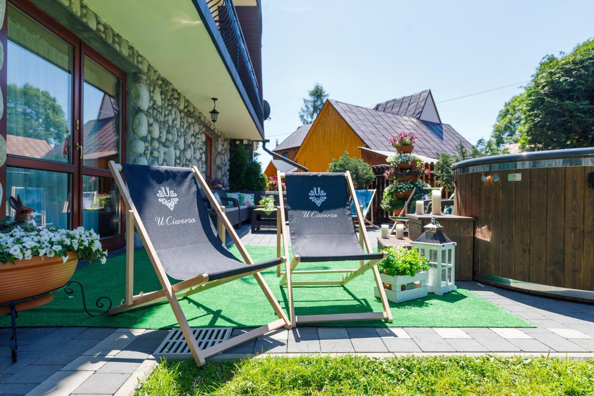 Rodzinny Dom I Apartamenty U Ciwersa Z Balia W Ogrodzie Białka Tatrzańska Exterior foto